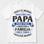 Para El Mundo Papa Spanish Father's Day graphic tee white front flat lay